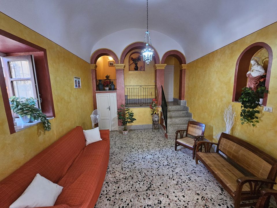 Landsbyhus i Collesano, Palermo - foto 3